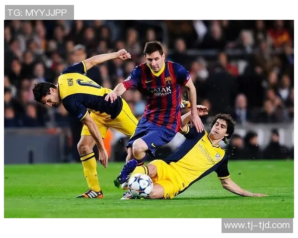 足球明星拼搏瞬间集锦展现他们背后的努力与坚持