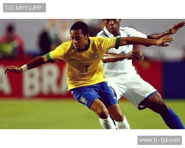 昔日绿茵传奇重聚一堂退休足球明星畅谈岁月与梦想