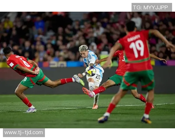 现存足球明星来自哪些国家及其代表性球队分析 现存足球明星来自哪些国家及其代表性球队分析