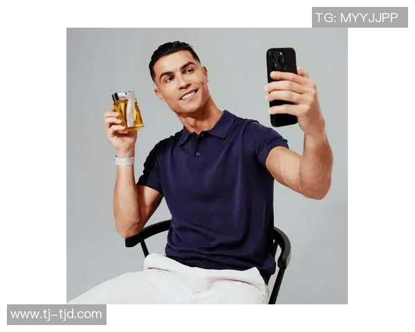 足球明星们钟爱的香水品牌揭秘让你也能感受他们的魅力与风采 足球明星们钟爱的香水品牌揭秘让你也能感受他们的魅力与风采