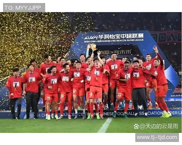 足球明星四人合影展现绿茵场上的友谊与荣耀瞬间的精彩时刻 足球明星四人合影展现绿茵场上的友谊与荣耀瞬间的精彩时刻