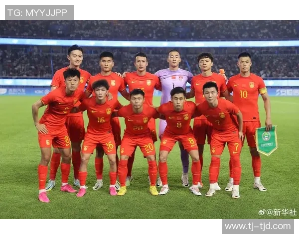 国足小组排名十二强展现实力期待未来赛事再创辉煌